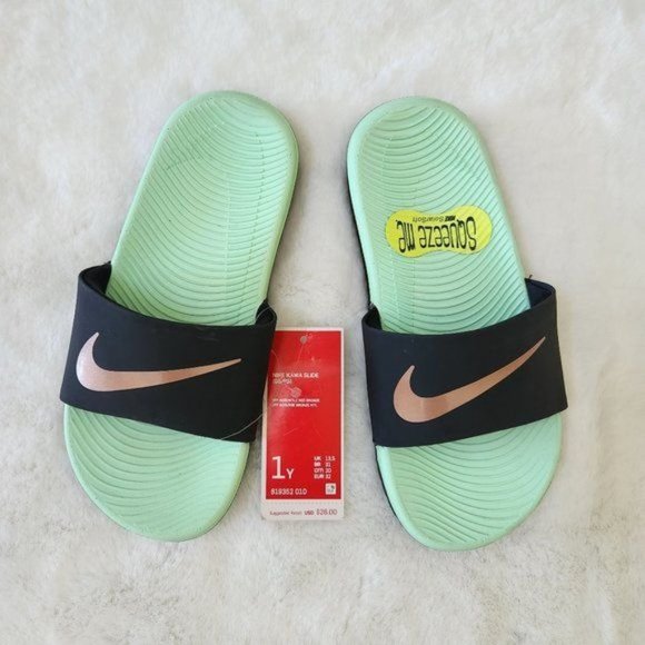 Nike Kawa Slide 819352 010 Unisex Kids  Black/Bronze Size 1Y NWT - Picture 1 of 8